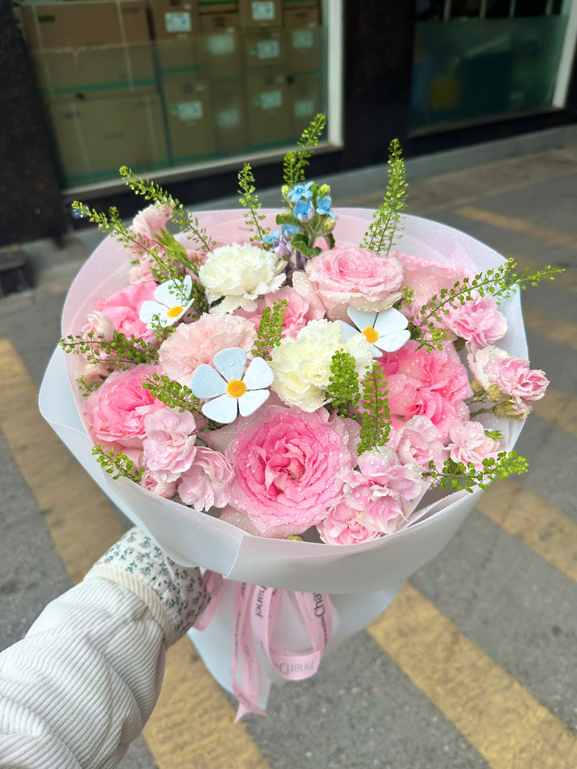 s70 bó hoa ly kép hồng mix sang trọng